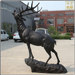 鑄銅關(guān)公 2米高銅鹿雕塑